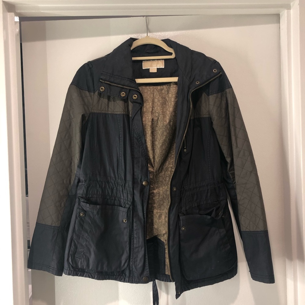 Michael Kors Rain Jacket in Navy/Army Green